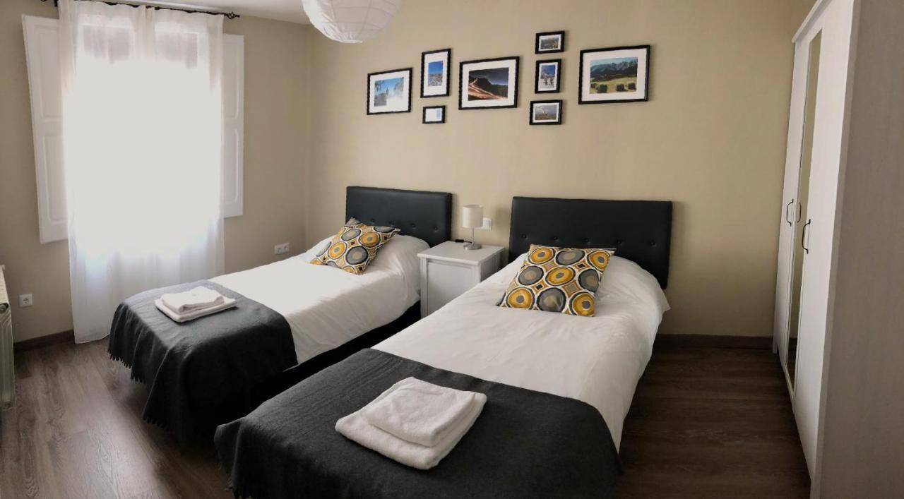 Apartamento Acogedor Y Familiar - Wifi+Chromecast Puigcerda Exterior photo